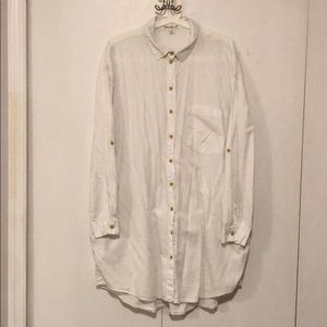 White button down shirt.